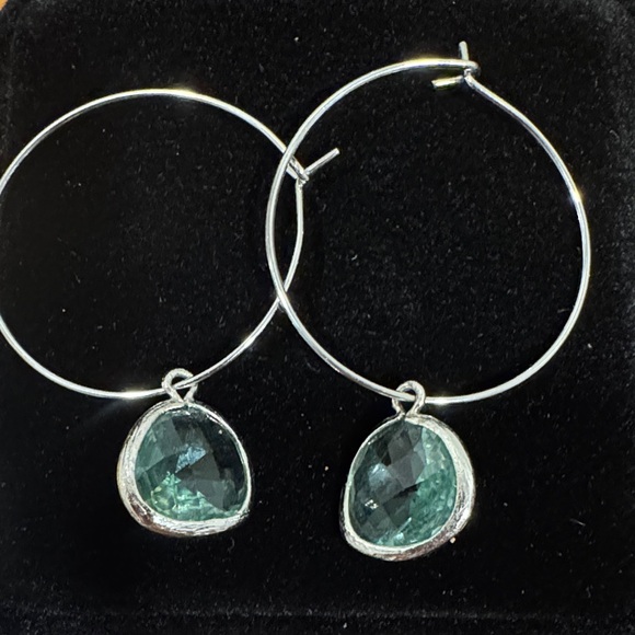 Silver Hoop Earrings with Green Gemstone - Picture 1 of 4